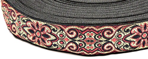 Лента отделочн. жаккард. арт. 3104 рис. 9171 чёрно/бордовый (уп. 50 м.) Лента отделочн. жаккард. арт. 3104 рис. 9171 чёрно/бордовый (уп. 50 м.)