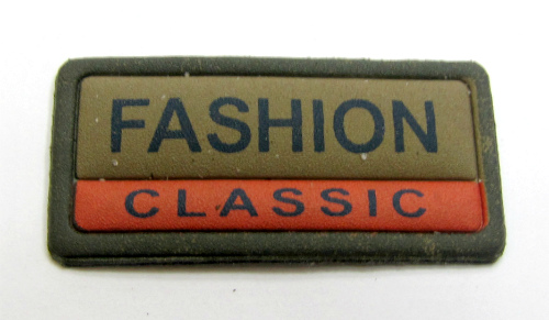 Лейбл пришивной (уп.10шт) 38х18 мм Fashion Classic Лейбл пришивной (уп.10шт) 38х18 мм Fashion Classic