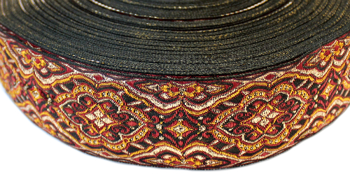 Лента отделочн. жаккард. арт. 3347 рис. 9190 шир. 50 мм черно/бордовый с золотом (уп. 50 м.) Лента отделочн. жаккард. арт. 3347 рис. 9190 шир. 50 мм черно/бордовый с золотом (уп. 50 м.)