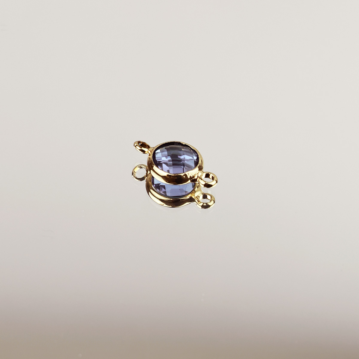 Подвеска (соединитель для бижутерии) (уп. 10шт) круг прозрачный диам. 8 мм 013 голубой