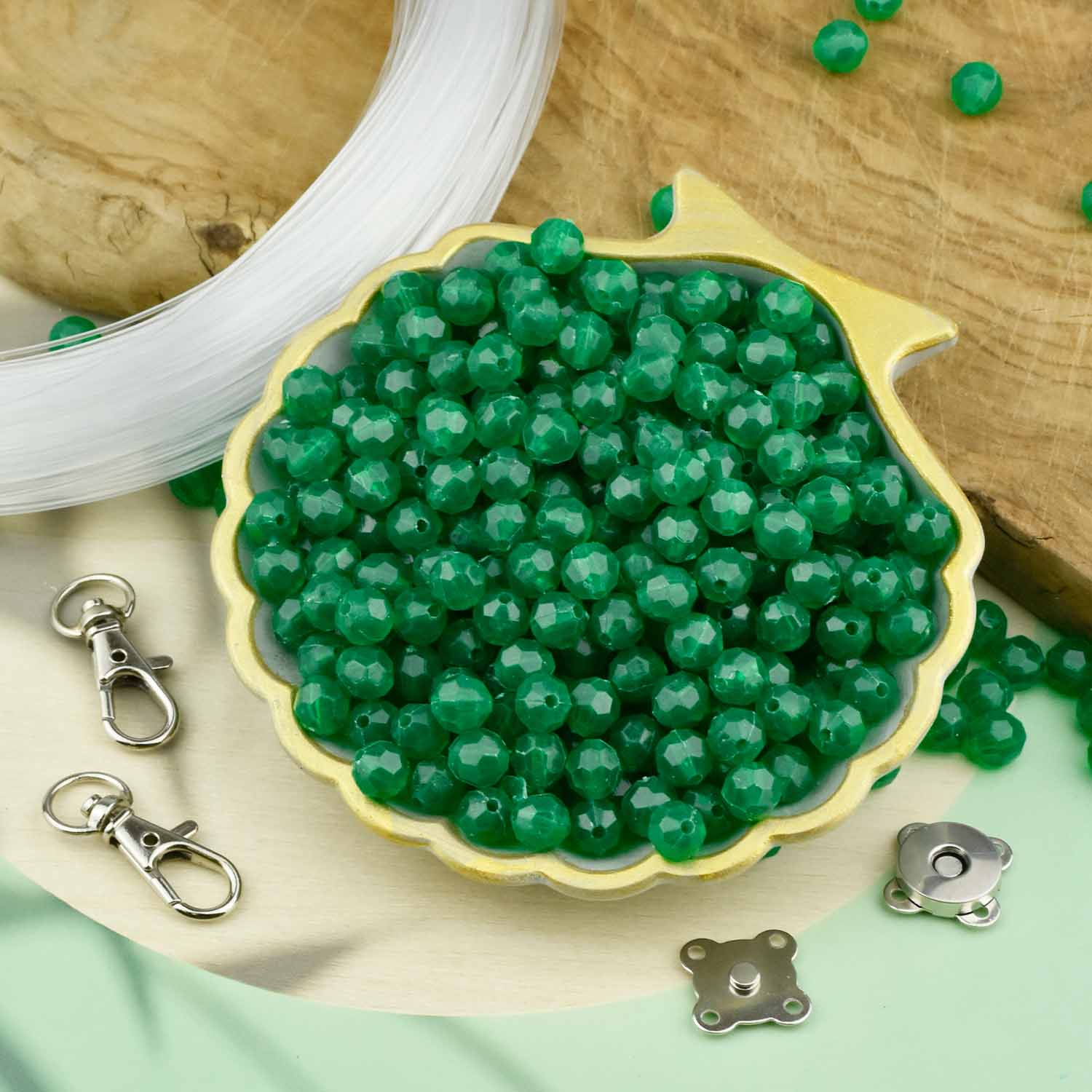 Набор для плетения сумки из бусин прозрачный темно-зеленый