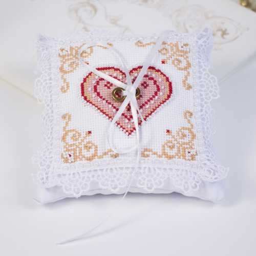 Набор для шитья и вышивания подушечка арт. 8294 &quot;Сердца влюблённых&quot; размер 15х15